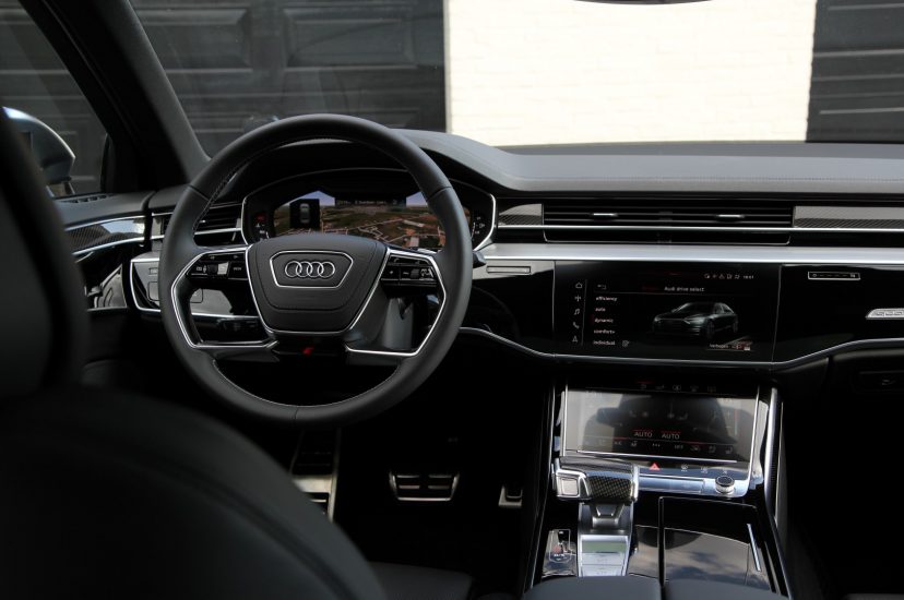 Audi S8