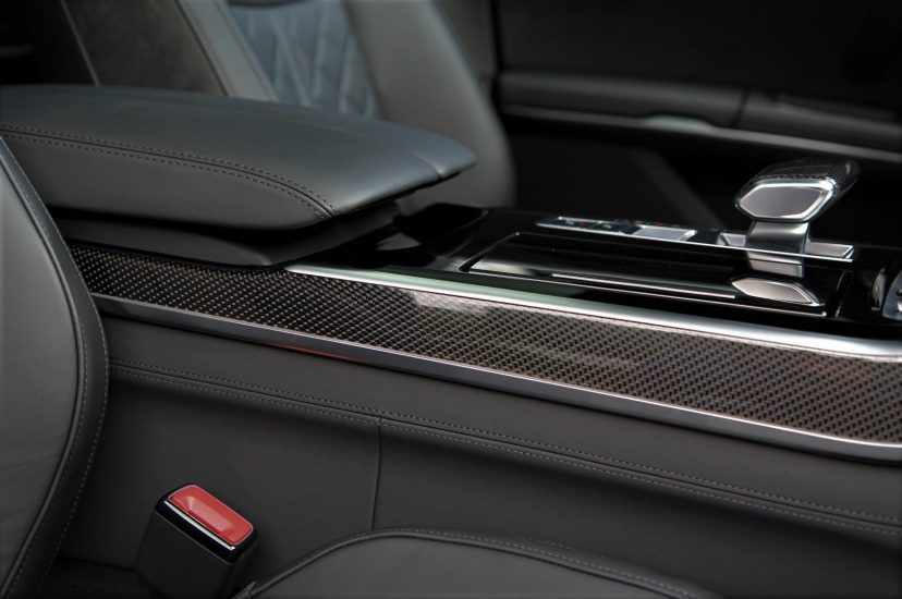 Audi S8