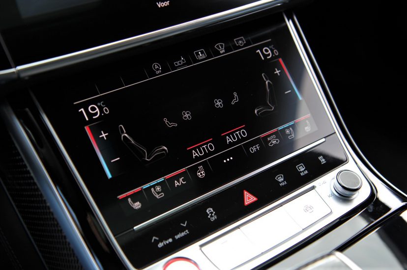 Audi S8