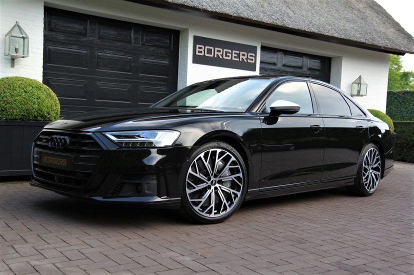 Audi S8