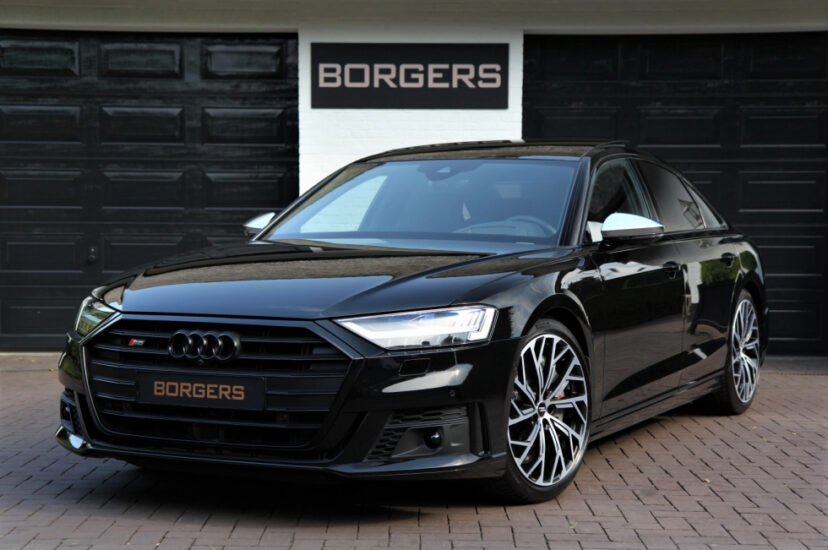 Audi S8