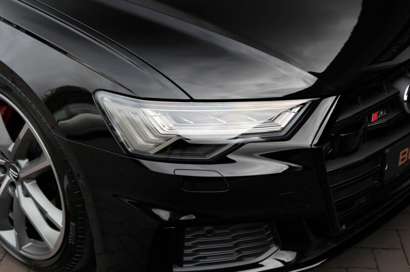 Audi S6 Avant