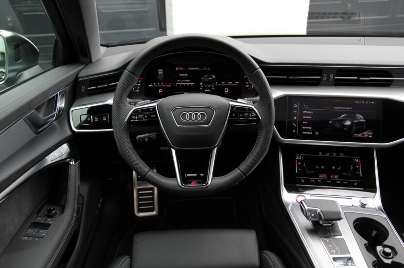 Audi S6 Avant