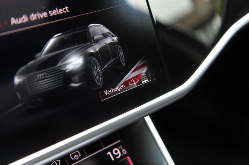Audi S6 Avant