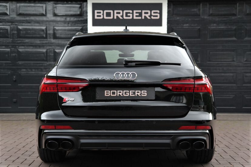 Audi S6 Avant
