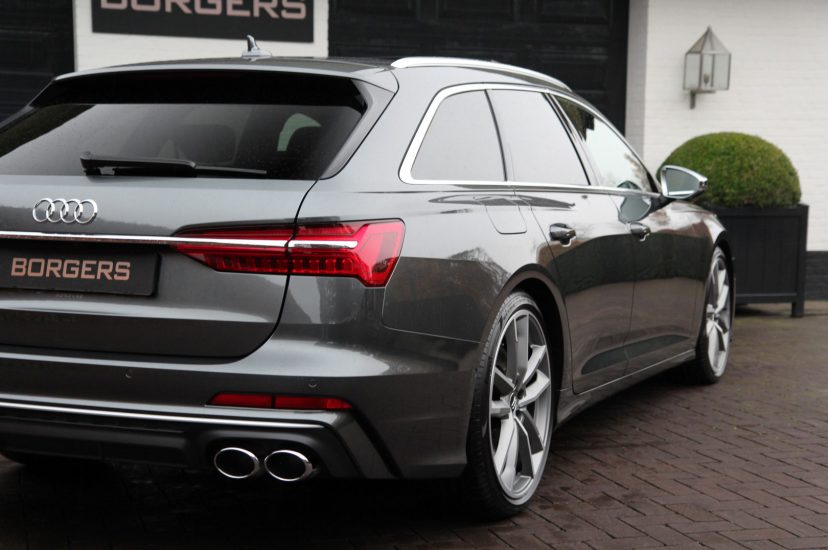 Audi S6 Avant