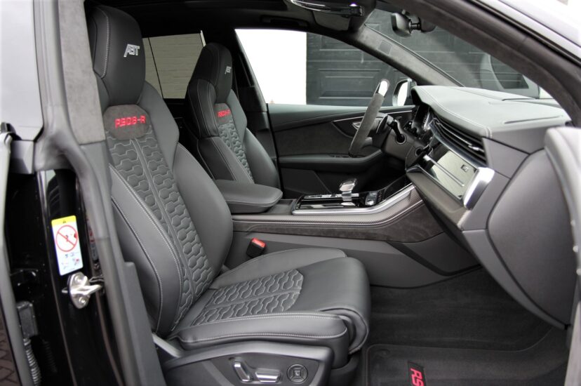 Audi RSQ8-R