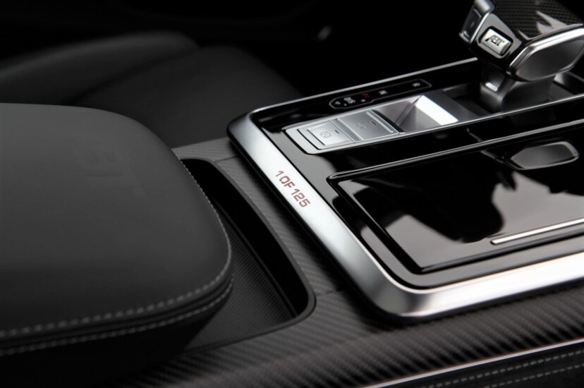 Audi RSQ8-R