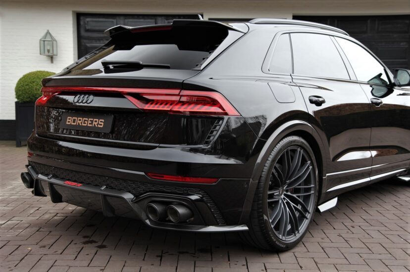 Audi RSQ8-R