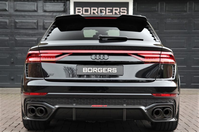 Audi RSQ8-R