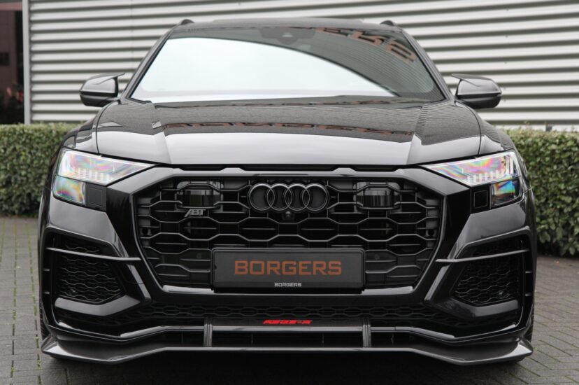 Audi RSQ8-R