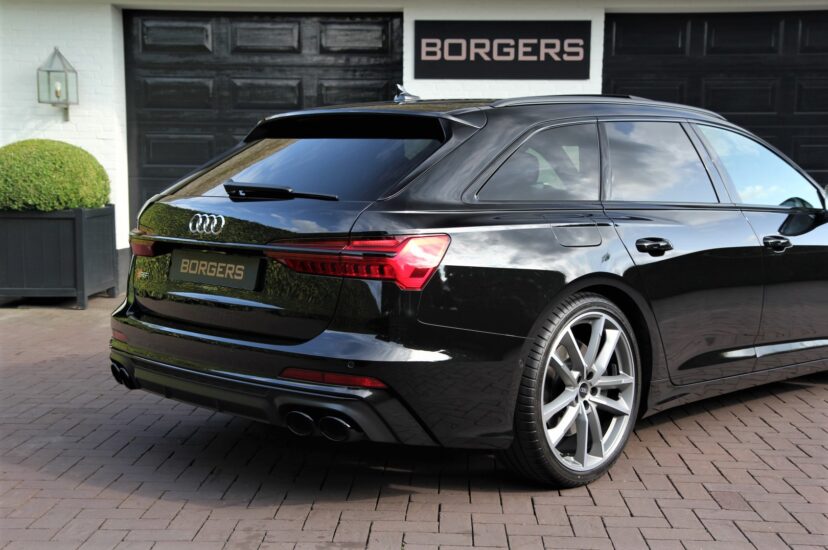 Audi S6 Avant