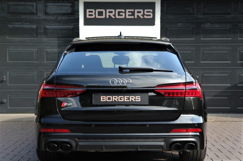 Audi S6 Avant
