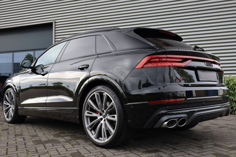 Audi SQ8