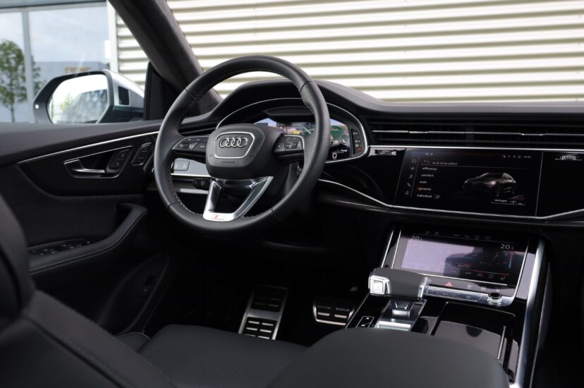 Audi SQ8