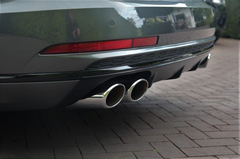 Audi S8