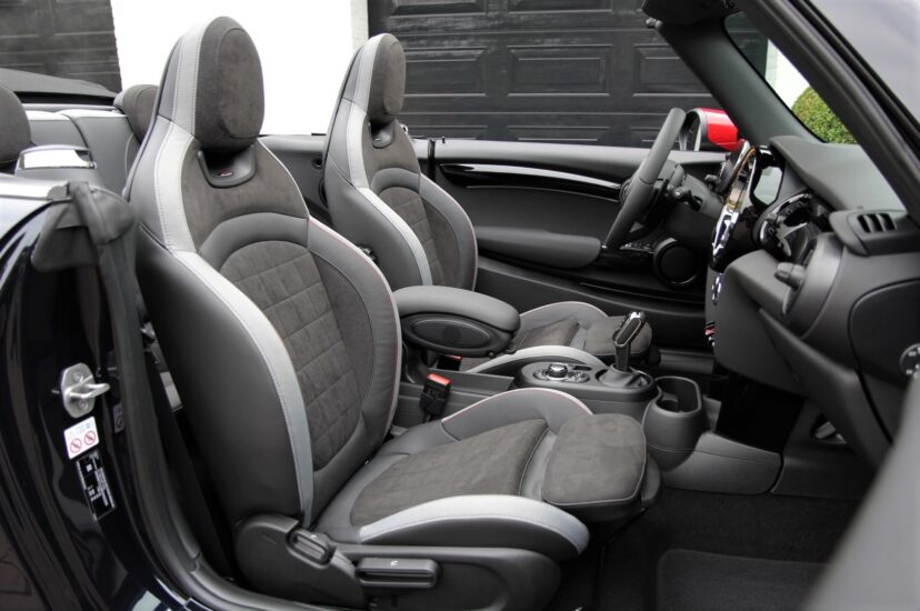 MINI Cabrio