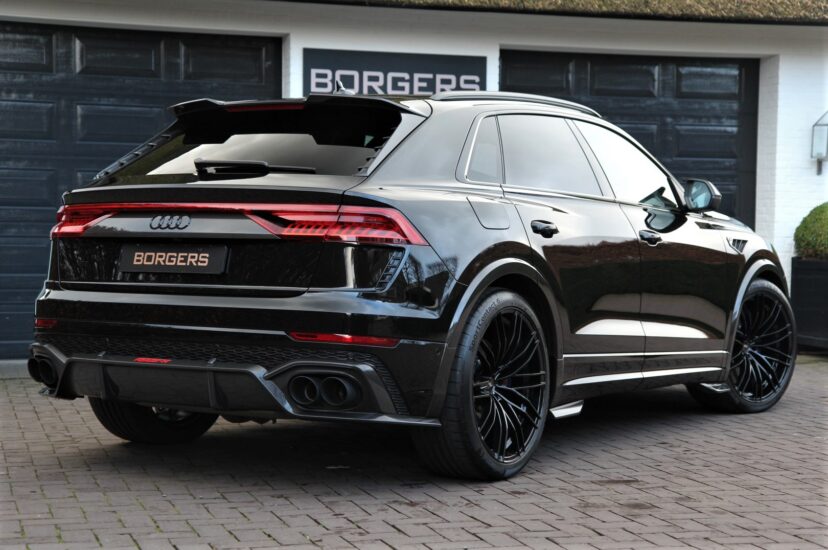 Audi RSQ8-R