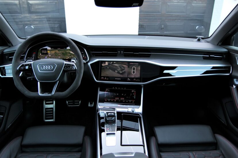 Audi RS6-X Avant