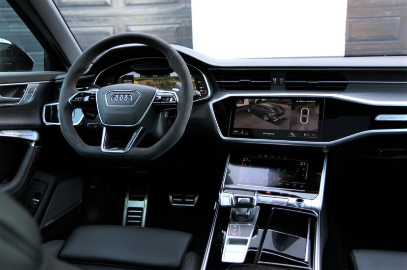Audi RS6-X Avant