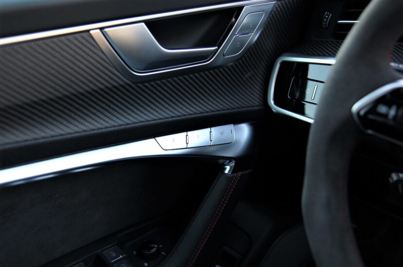 Audi RS6-X Avant