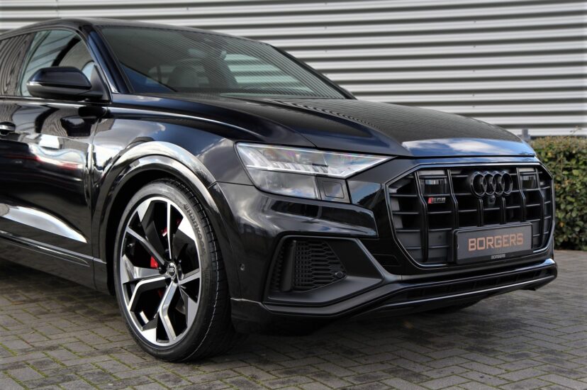 Audi SQ8