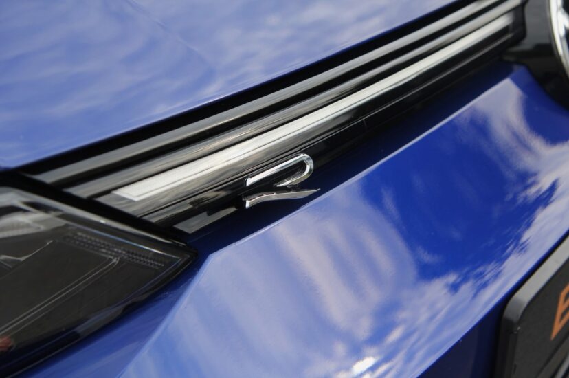 Volkswagen Golf R Variant