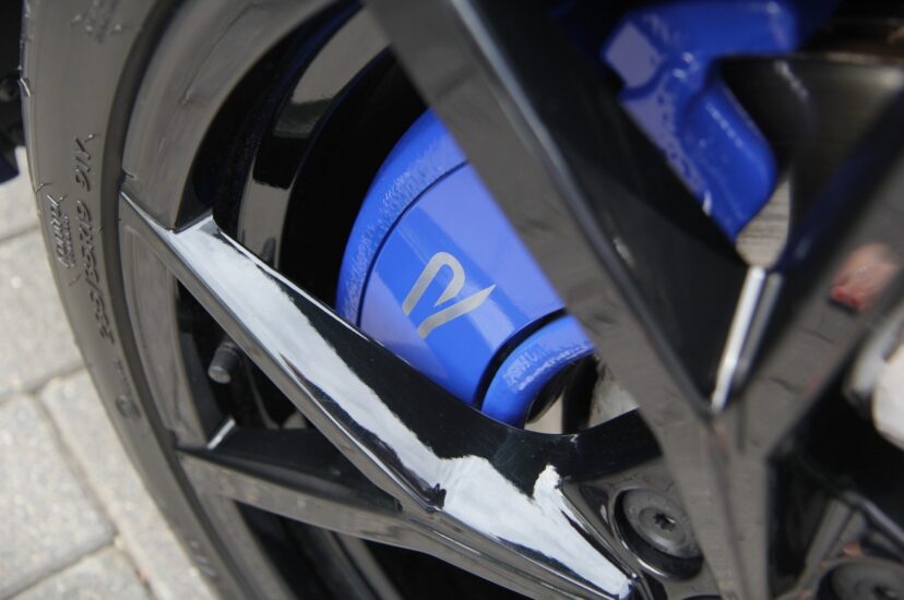 Volkswagen Golf R Variant