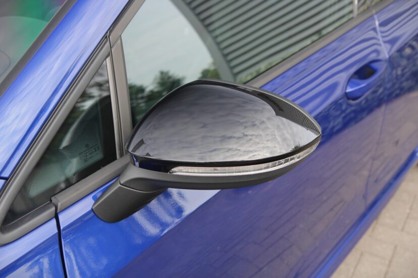 Volkswagen Golf R Variant