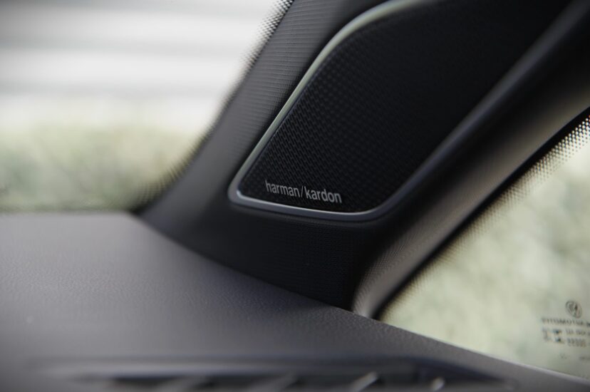 Volkswagen Golf R Variant