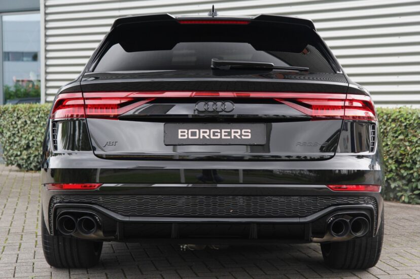 Audi RSQ8-S