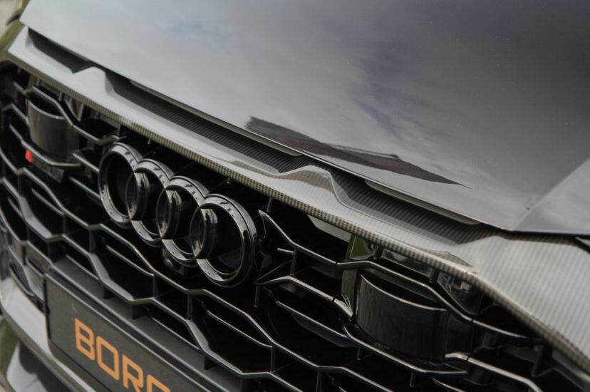 Audi RSQ8