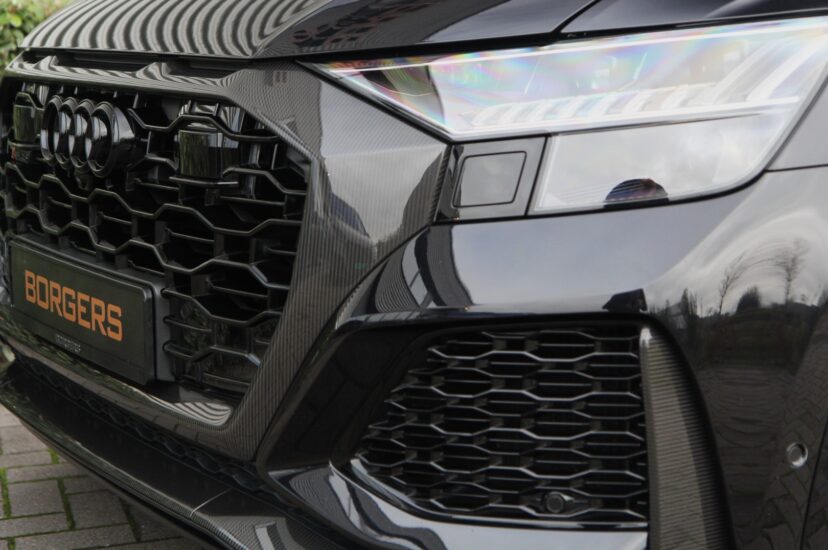 Audi RSQ8