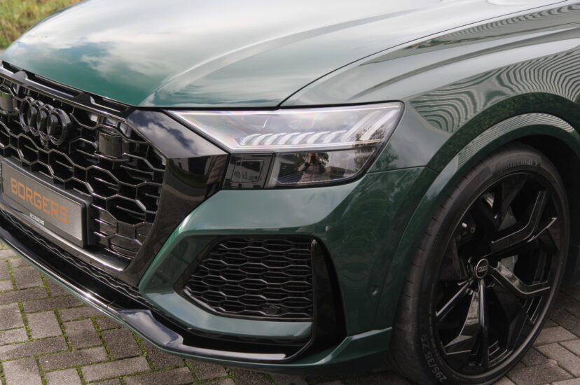 Audi RSQ8