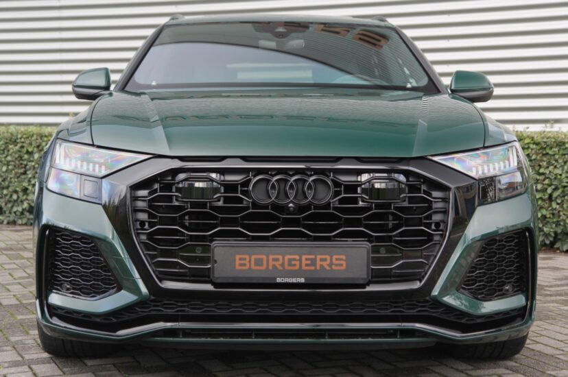 Audi RSQ8