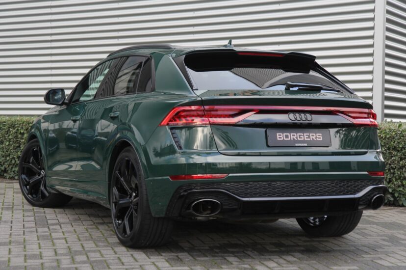 Audi RSQ8