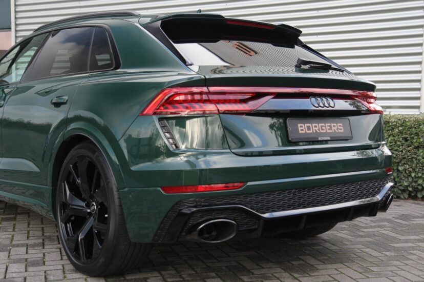 Audi RSQ8