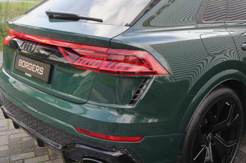 Audi RSQ8