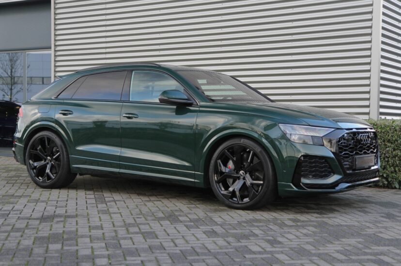 Audi RSQ8