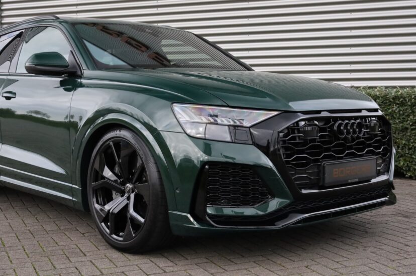Audi RSQ8