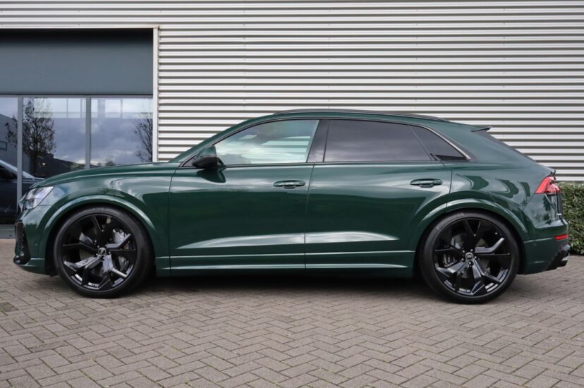 Audi RSQ8
