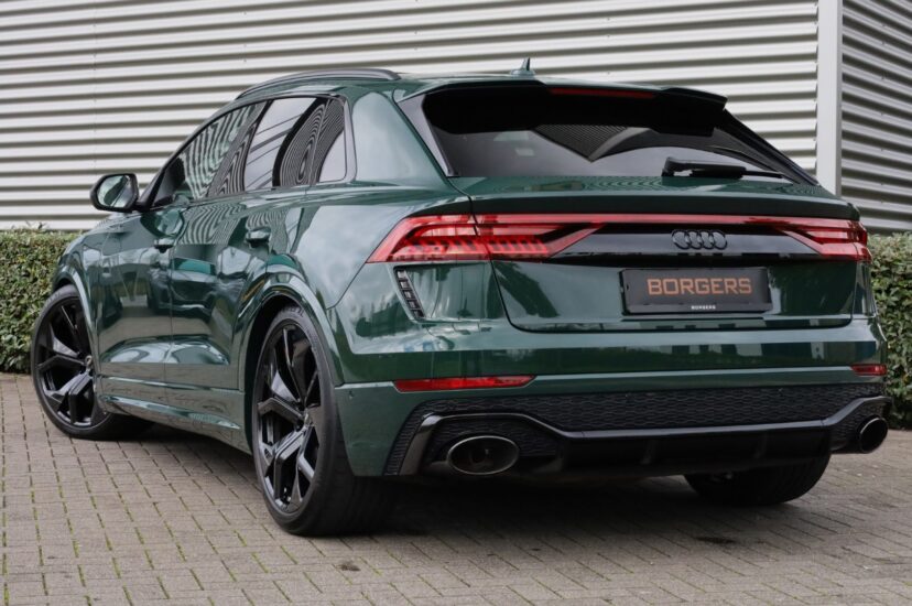 Audi RSQ8