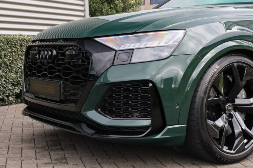 Audi RSQ8