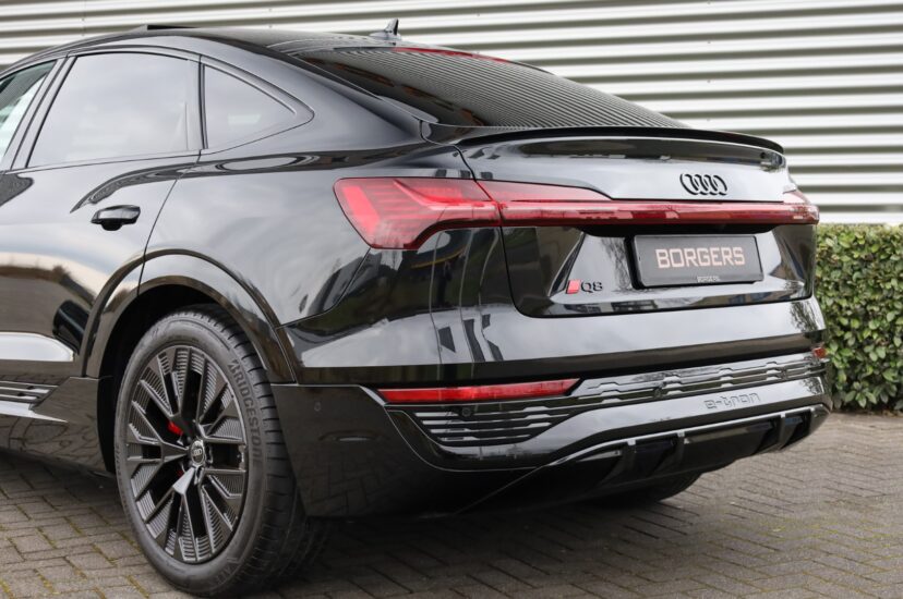 Audi Q8 Sportback e-tron