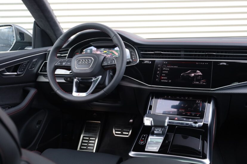 Audi SQ8