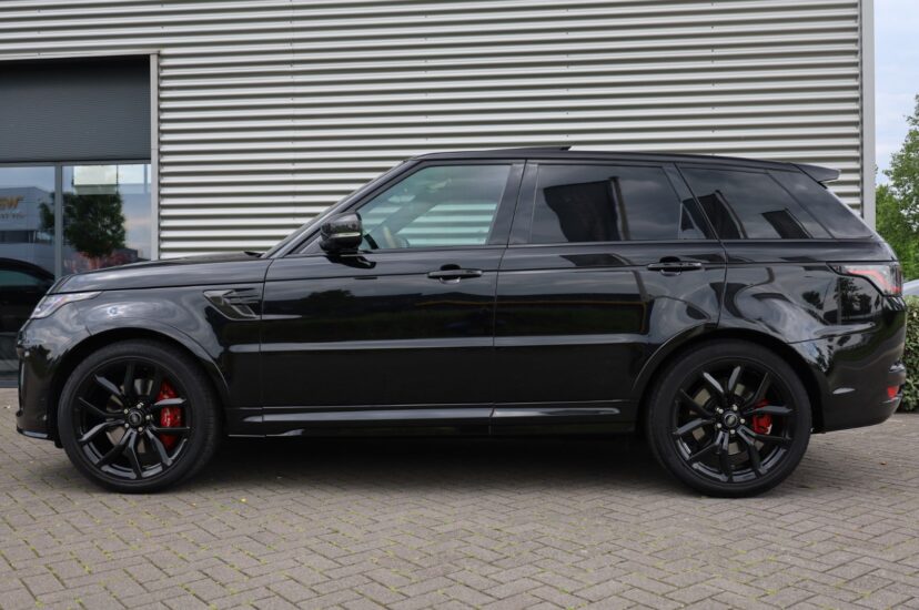 Range Rover Sport SVR