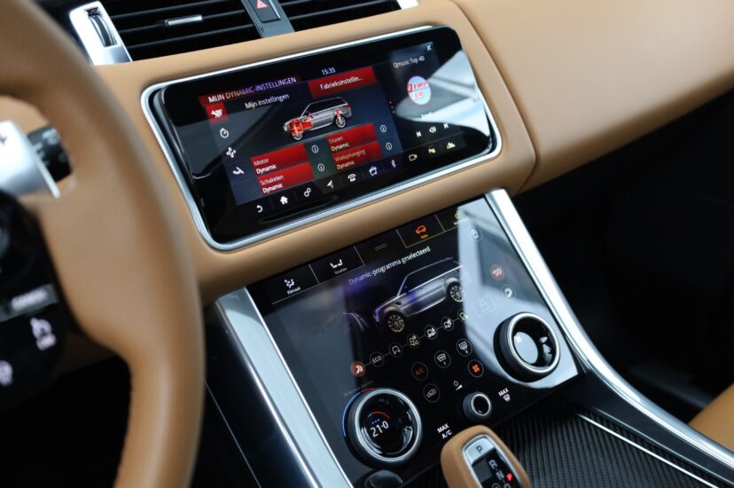 Range Rover Sport SVR