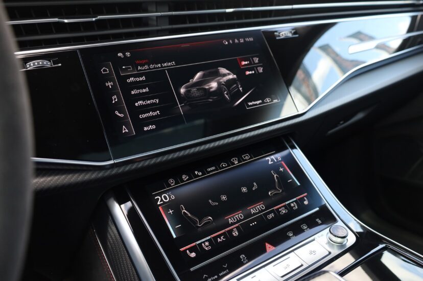 Audi RSQ8-S