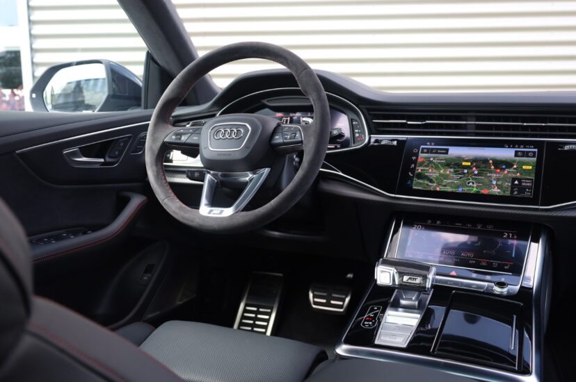 Audi RSQ8-S