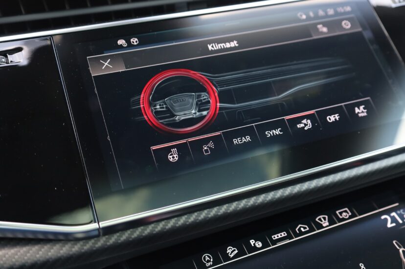 Audi RSQ8-S